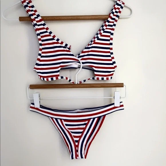 FRANKIES BIKINIS Red White and Blue set - Picture 2 of 6